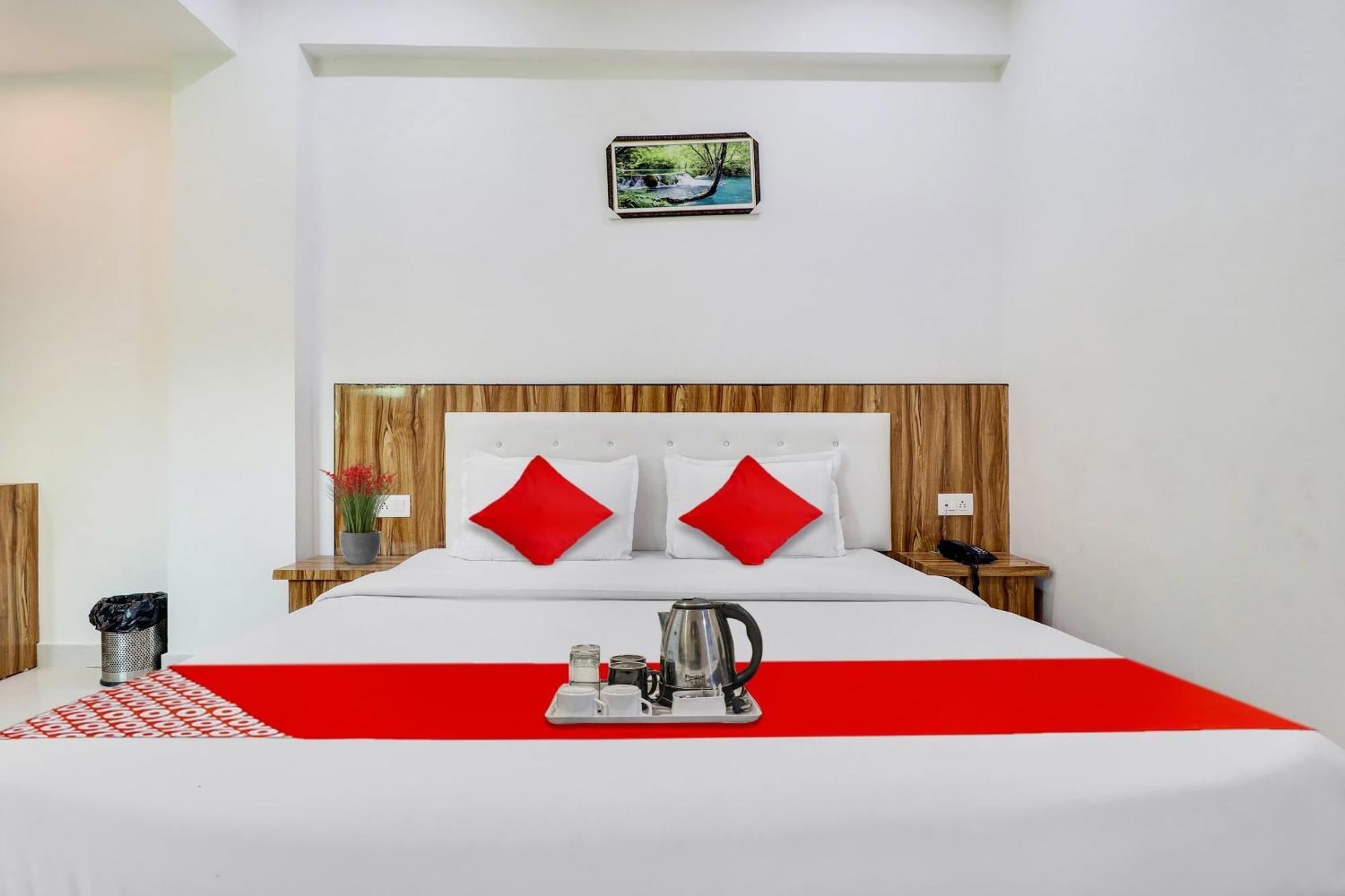 Hotel O La Plazo ハリドワール エクステリア 写真